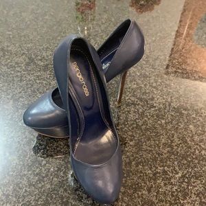 Gorgeous Sergio Rossi pumps